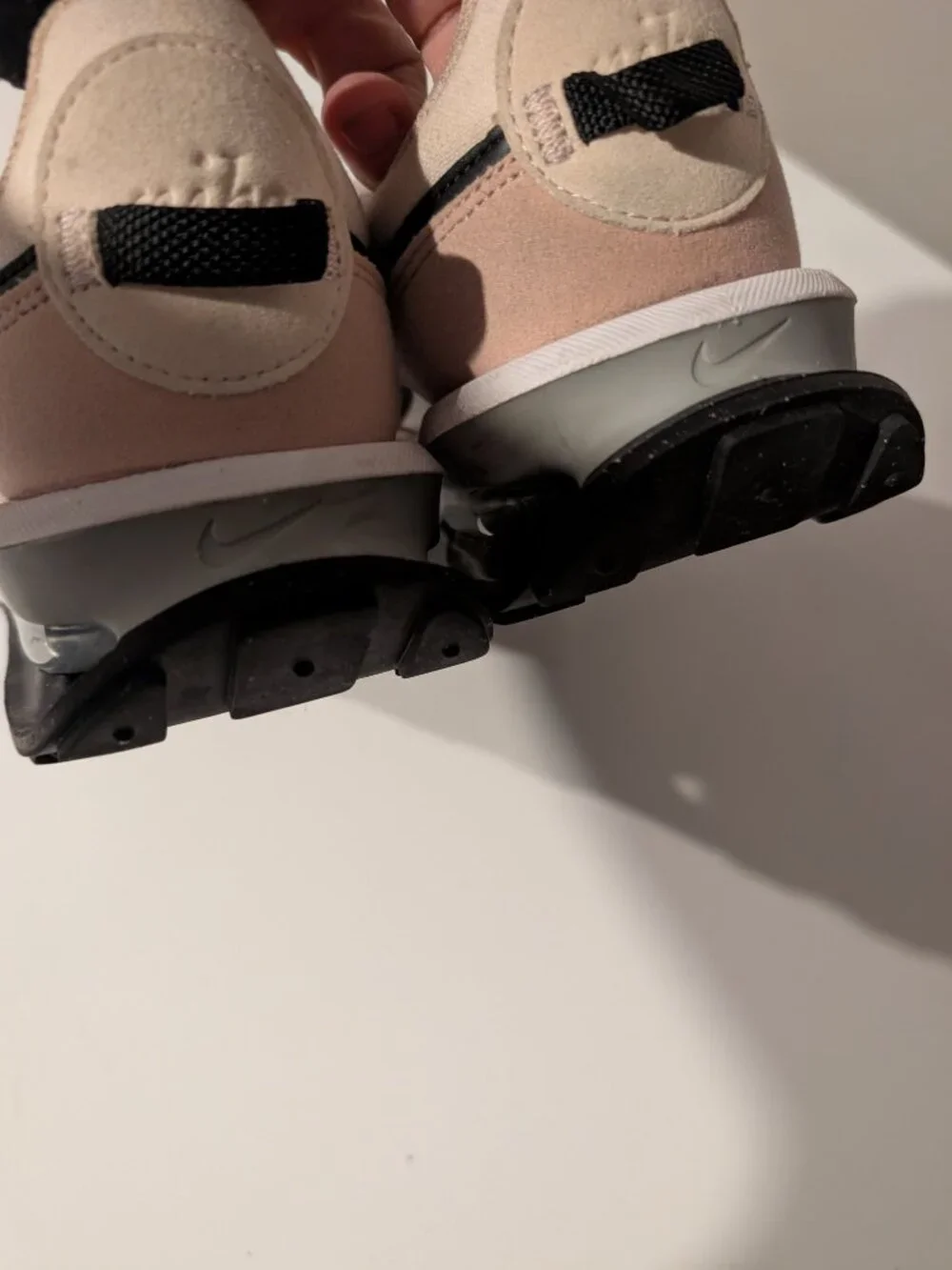 Nike color light
